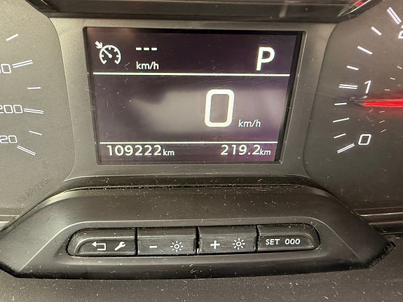 Peugeot Partner 18 of 30