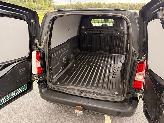 Peugeot Partner 25 of 30