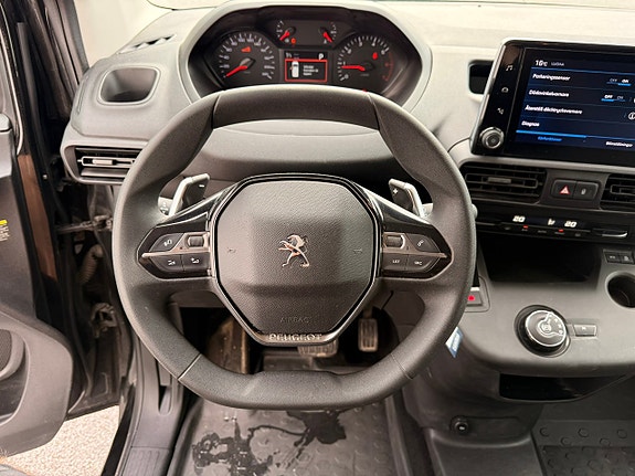 Peugeot Partner 16 of 30