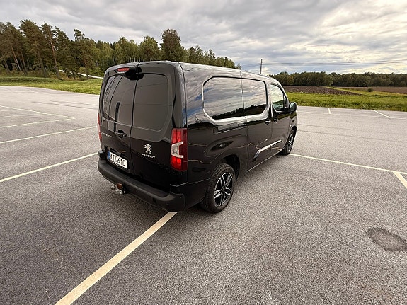 Peugeot Partner 4 of 30