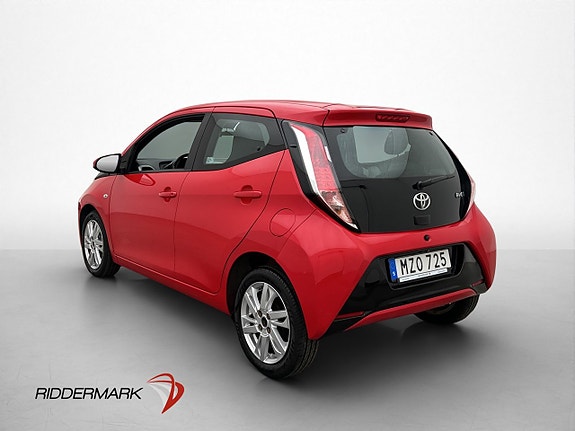 Toyota Aygo 5 of 22