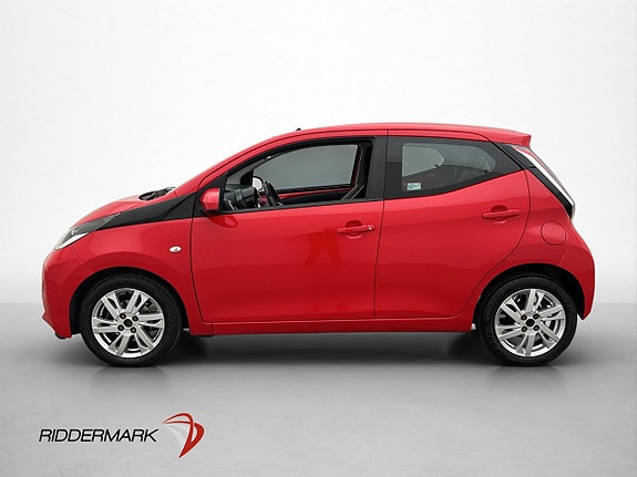 Toyota Aygo 4 of 22