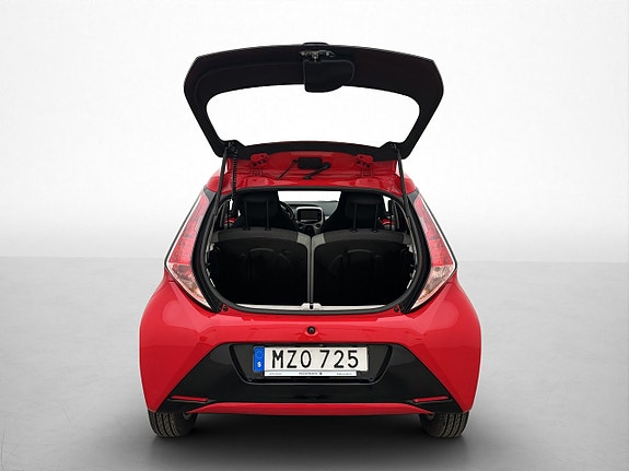 Toyota Aygo 22 of 22