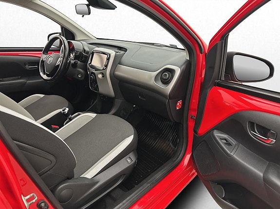 Toyota Aygo 12 of 22