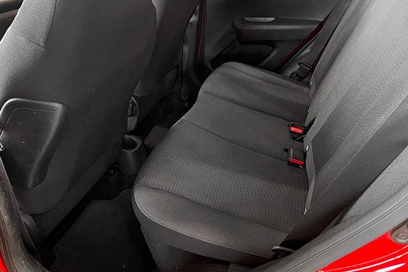 Toyota Aygo 14 of 26