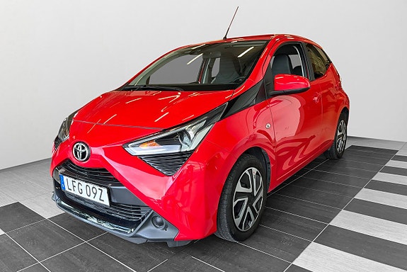 Toyota Aygo 4 of 26