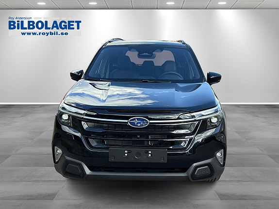 Subaru Forester 4 of 12