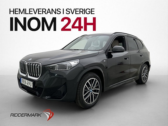 BMW iX1 4 of 28