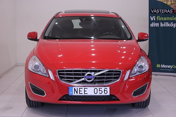 Volvo V60 3 of 30