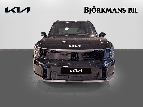 Kia EV9 2 of 24