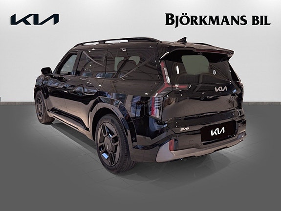 Kia EV9 6 of 24