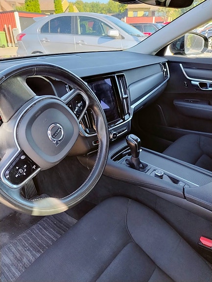 Volvo V90 4 of 6