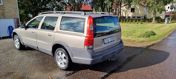 Volvo XC70 4 of 14