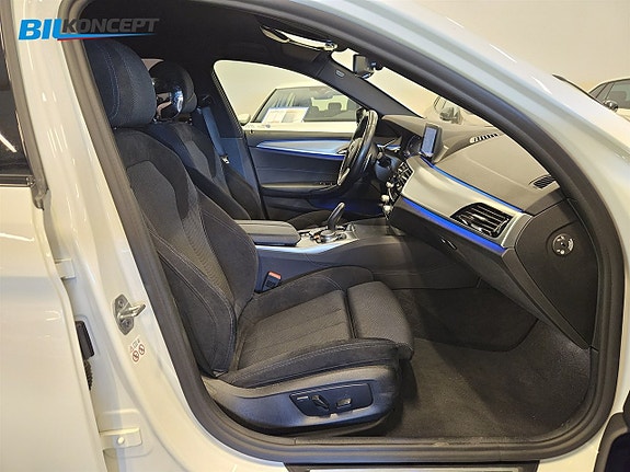 BMW 520 11 of 26