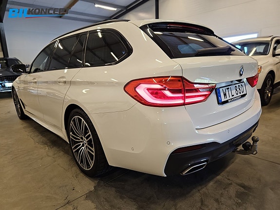 BMW 520 9 of 26