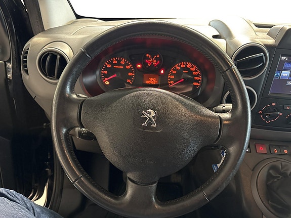 Peugeot Partner 12 of 15