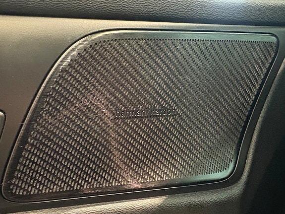 Volvo V60 17 of 18