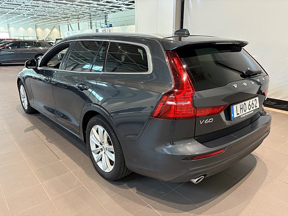 Volvo V60 5 of 18