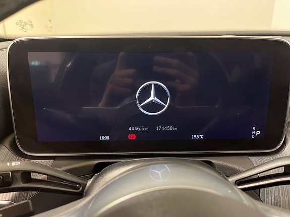 Mercedes-Benz C220 d 12 of 16
