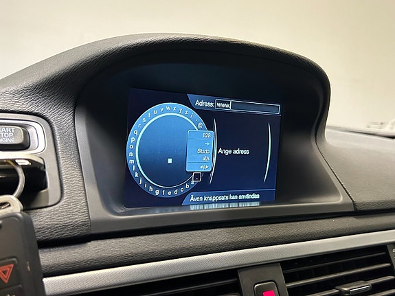 Volvo V70 26 of 30