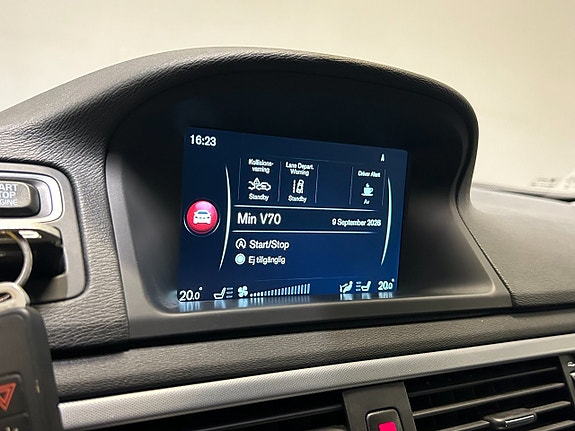 Volvo V70 24 of 30
