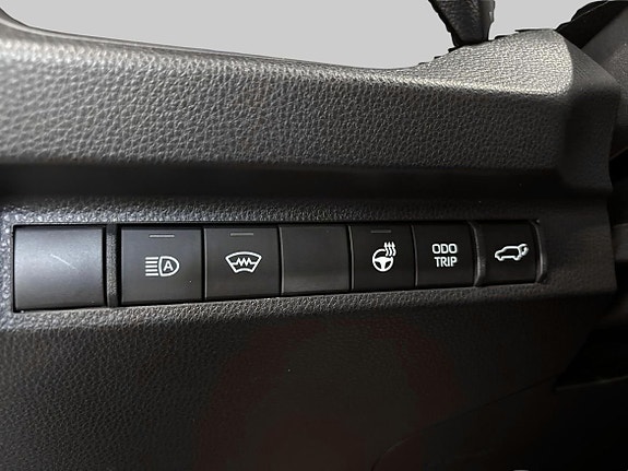 Toyota RAV4 19 of 21