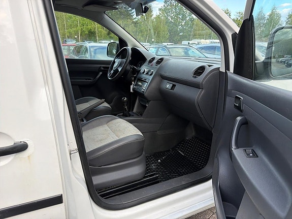 Volkswagen Caddy 16 of 19