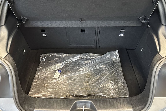 Mercedes-Benz A180 d 19 of 19
