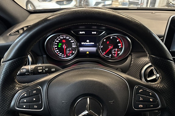 Mercedes-Benz A180 d 16 of 19