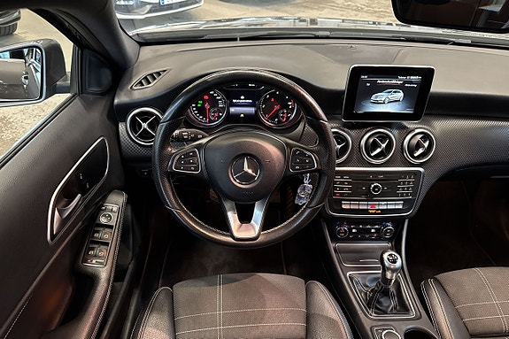 Mercedes-Benz A180 d 15 of 19