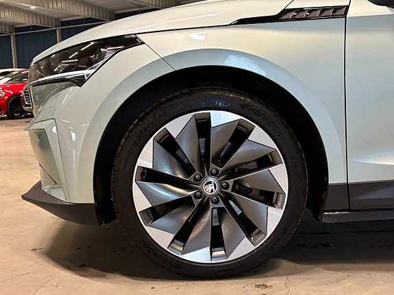 Skoda Enyaq 10 of 29