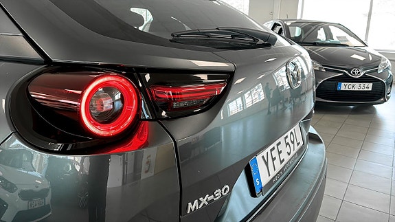 Mazda MX-30 24 of 25