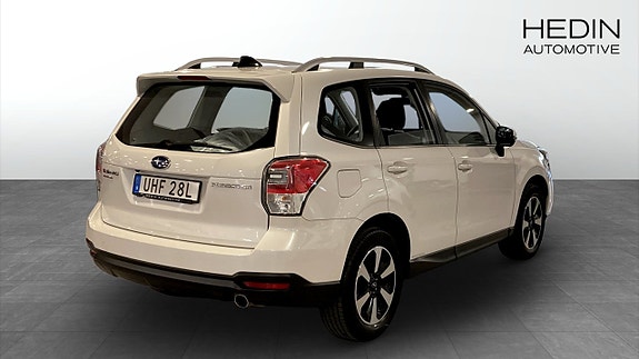 Subaru Forester 2 of 9