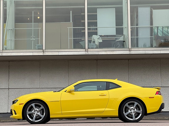Chevrolet Camaro 3 of 20