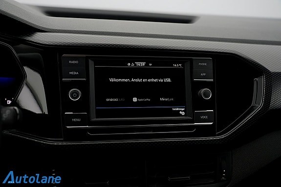 Volkswagen T-Cross 28 of 30