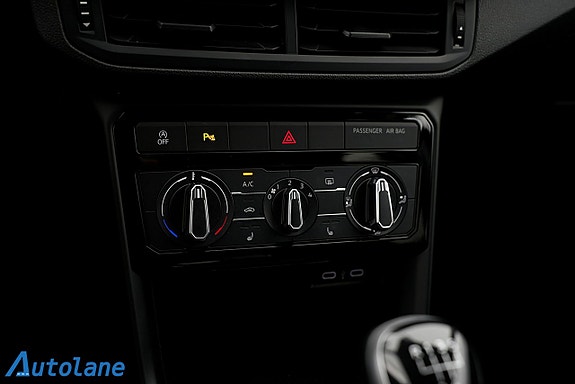 Volkswagen T-Cross 30 of 30