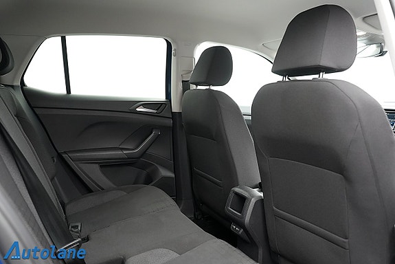 Volkswagen T-Cross 24 of 30