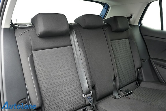 Volkswagen T-Cross 23 of 30
