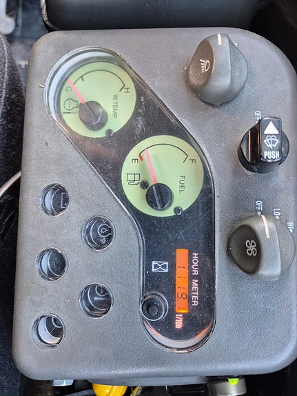 Yanmar VIO25-4 8 of 8