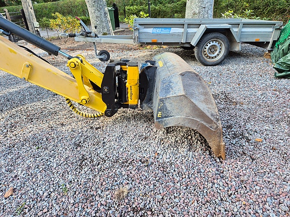 Yanmar VIO25-4 5 of 8