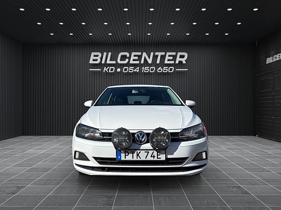 Volkswagen Polo 2 of 20