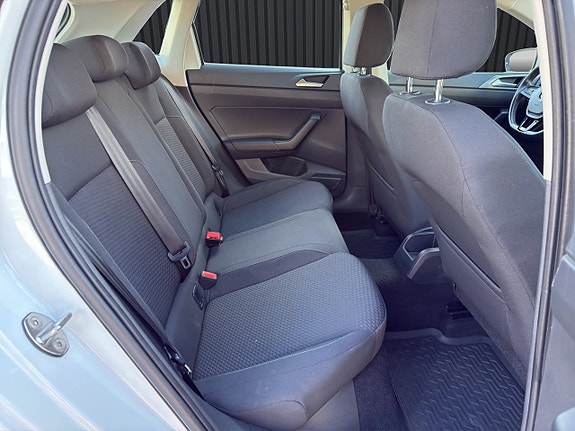 Volkswagen Polo 13 of 20