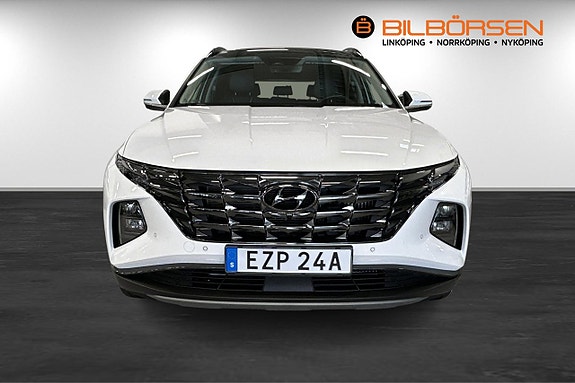 Hyundai Tucson 2 of 21