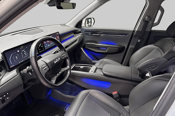 Kia EV9 8 of 25