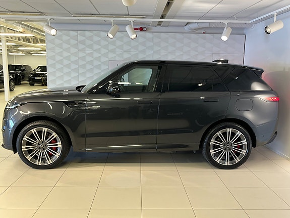 Land Rover Range Rover Sport 2 of 10