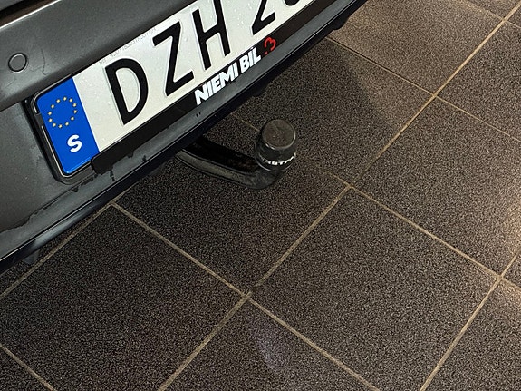 Mercedes-Benz CLA180 d 18 of 22