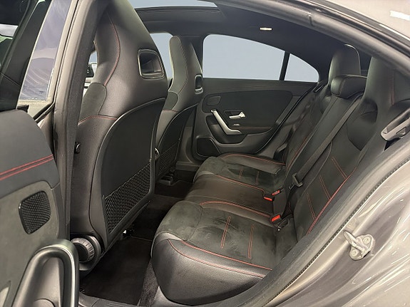 Mercedes-Benz CLA180 d 13 of 22