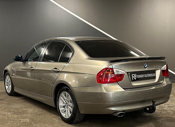BMW 320d 4 of 20