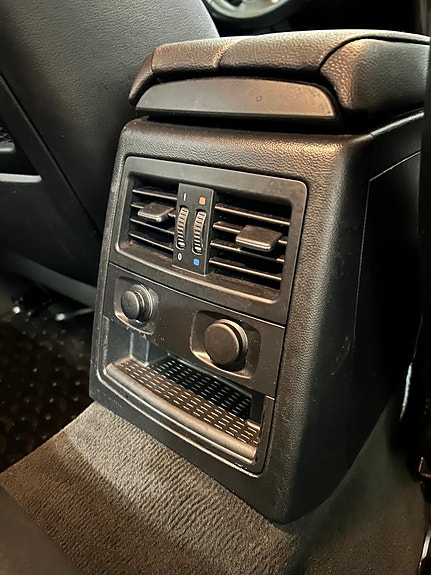 BMW 320d 16 of 20