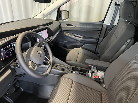 Volkswagen Caddy Maxi 13 of 16